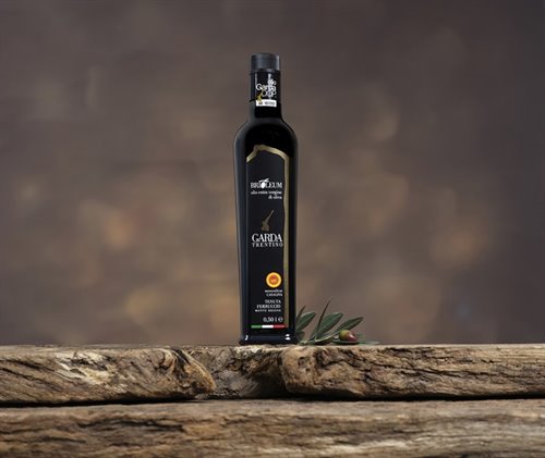 20191111155947_tenuta-ferruccio---garda-dop-trentino-monocultivar-2018.jpg